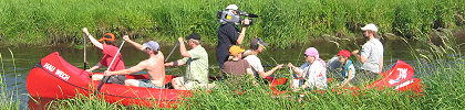 Fersehteam auf der Bekau im 10er-Mannschaftkanadier der Itzehoer wasser-Wanderer e.V.