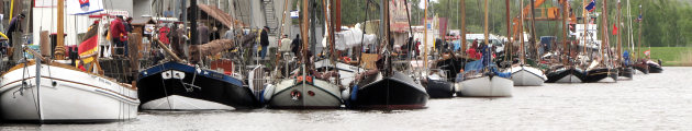 Traditionsschiffe beim Itzehoer Stöschipperfest