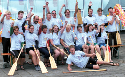 Itzehoer Drachen beim Kieler Drachenbootrennen 2012